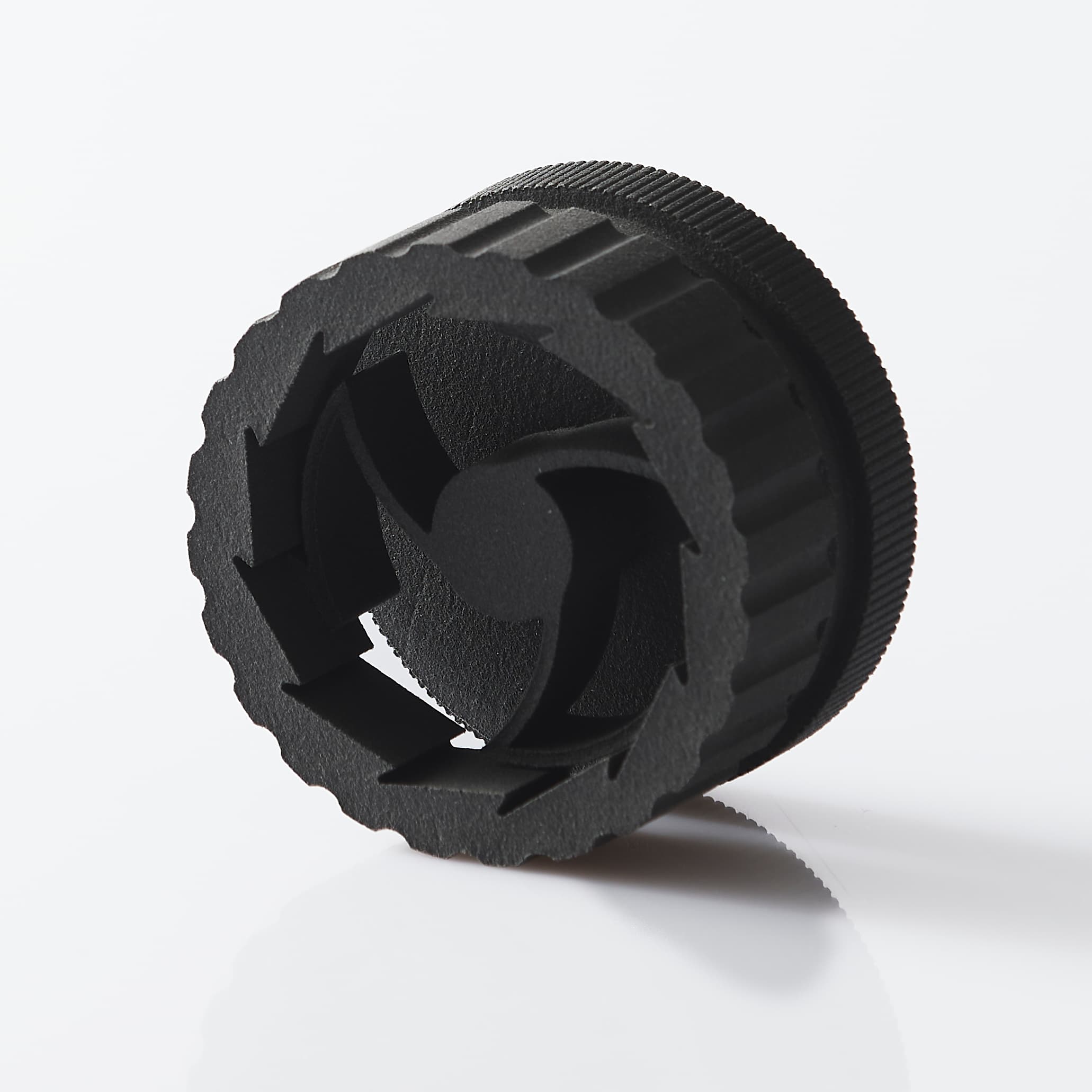 Manopola zigrinata stampata in 3D in nylon nero